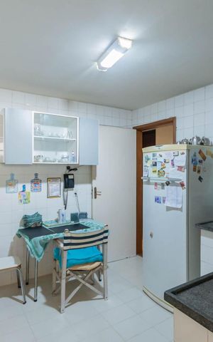 Apartamento à venda com 122m², 3 quartos e 2 vagasCozinha