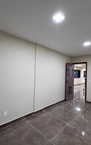 Casa de condomínio à venda com 410m², 4 quartos e 2 vagas Casa de condomínio à venda com 410m², 4 quartos e 2 vagasQuarto