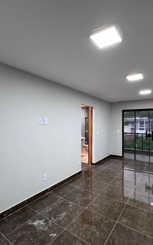 Casa de condomínio à venda com 410m², 4 quartos e 2 vagas Casa de condomínio à venda com 410m², 4 quartos e 2 vagasSuíte 1