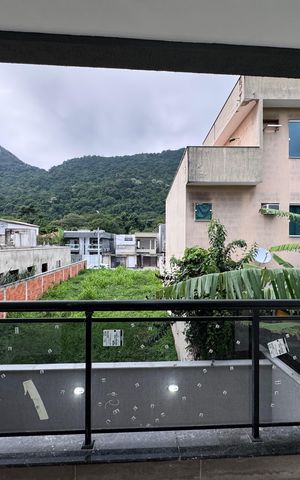 Casa de condomínio à venda com 410m², 4 quartos e 2 vagas Casa de condomínio à venda com 410m², 4 quartos e 2 vagasSuíte 1 - Varanda