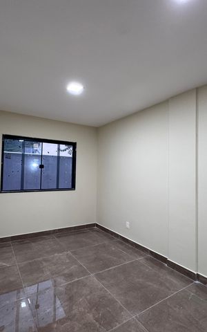 Casa de condomínio à venda com 410m², 4 quartos e 2 vagas Casa de condomínio à venda com 410m², 4 quartos e 2 vagasQuarto