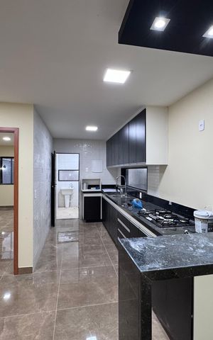 Casa de condomínio à venda com 410m², 4 quartos e 2 vagas Casa de condomínio à venda com 410m², 4 quartos e 2 vagasCozinha