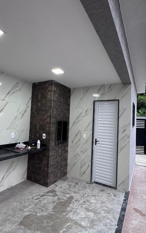 Casa de condomínio à venda com 410m², 4 quartos e 2 vagas Casa de condomínio à venda com 410m², 4 quartos e 2 vagasÁrea externa