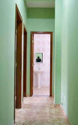 Casa para alugar com 70m², 3 quartos e sem vaga Casa para alugar com 70m², 3 quartos e sem vagaCorredor