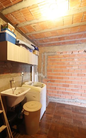Casa à venda com 118m², 3 quartos e 2 vagasÁrea de Serviço
