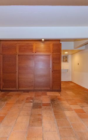 Casa de condomínio à venda com 398m², 3 quartos e 4 vagas Casa de condomínio à venda com 398m², 3 quartos e 4 vagasGaragem