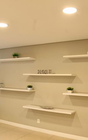 Apartamento à venda com 80m², 1 quarto e 2 vagas Apartamento à venda com 80m², 1 quarto e 2 vagasHall