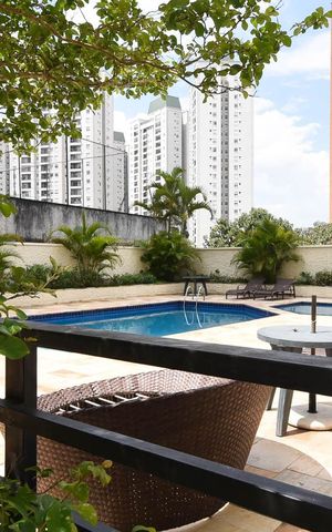 Apartamento à venda com 82m², 3 quartos e 2 vagas Apartamento à venda com 82m², 3 quartos e 2 vagasPiscina
