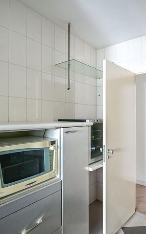 Apartamento à venda com 82m², 3 quartos e 2 vagasCozinha