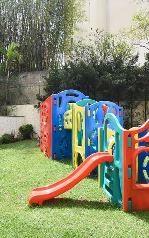 Apartamento à venda com 82m², 3 quartos e 2 vagas Apartamento à venda com 82m², 3 quartos e 2 vagasPlayground