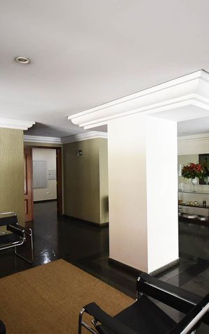 Apartamento à venda com 82m², 3 quartos e 2 vagas Apartamento à venda com 82m², 3 quartos e 2 vagasHall Social