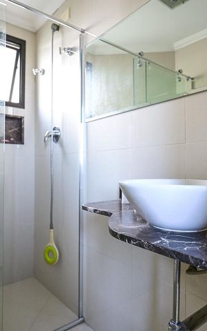 Apartamento à venda com 82m², 3 quartos e 2 vagasBanheiro Suíte 