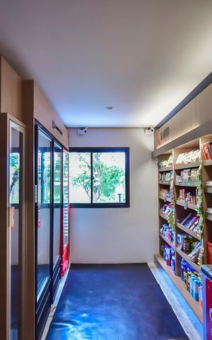 Apartamento à venda com 82m², 3 quartos e 2 vagas Apartamento à venda com 82m², 3 quartos e 2 vagasMercadinho