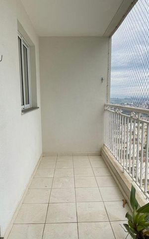 Apartamento para alugar com 87m², 3 quartos e 1 vaga Apartamento para alugar com 87m², 3 quartos e 1 vagaVaranda