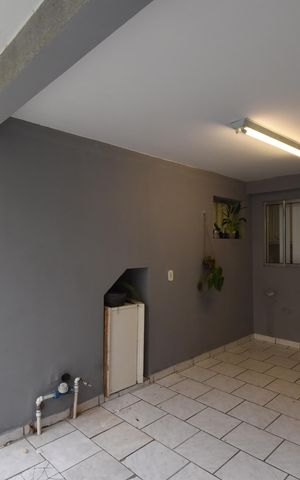 Casa à venda com 80m², 3 quartos e 1 vagaGaragem