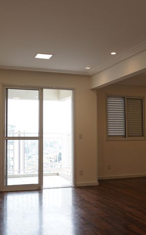 Apartamento à venda com 75m², 2 quartos e 2 vagasSala