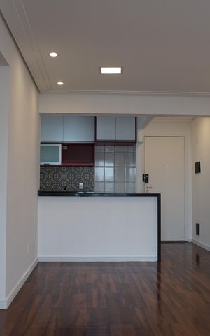 Apartamento à venda com 75m², 2 quartos e 2 vagasSala