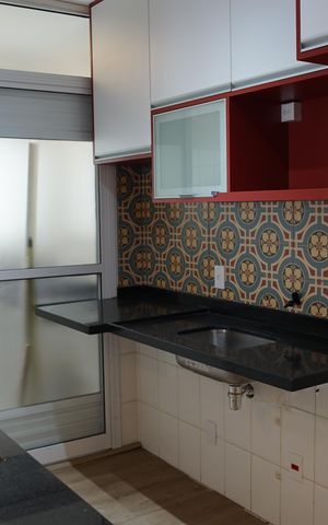 Apartamento à venda com 75m², 2 quartos e 2 vagasCozinha - Armários