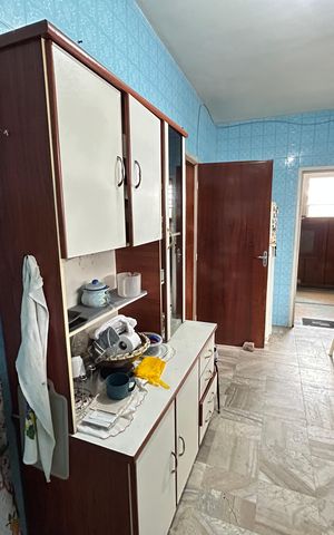 Apartamento para alugar com 100m², 2 quartos e 2 vagasCozinha