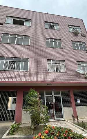 Apartamento para alugar com 100m², 2 quartos e 2 vagasFachada + plaquinha