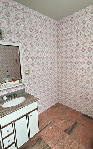 Apartamento para alugar com 100m², 2 quartos e 2 vagasBanheiro