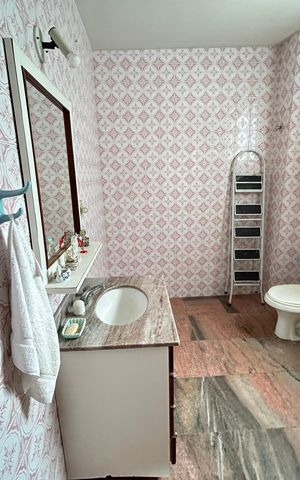 Apartamento para alugar com 100m², 2 quartos e 2 vagasBanheiro