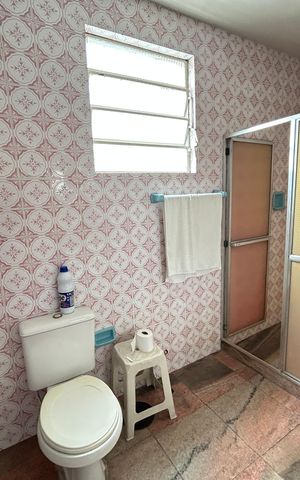 Apartamento para alugar com 100m², 2 quartos e 2 vagasBanheiro