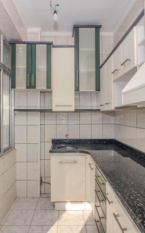 Casa de condomínio à venda com 212m², 3 quartos e 3 vagas Casa de condomínio à venda com 212m², 3 quartos e 3 vagasCozinha