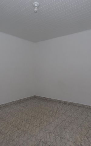 Casa para alugar com 30m², 1 quarto e sem vagaQuarto