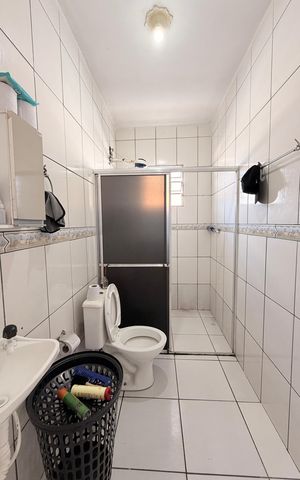 Casa à venda com 190m², 3 quartos e 2 vagasCasa 2 - Banheiro