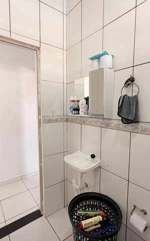 Casa à venda com 190m², 3 quartos e 2 vagasCasa 2 - Banheiro