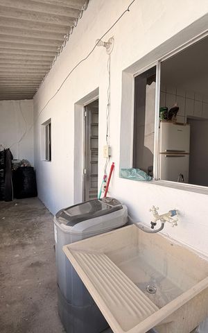 Casa à venda com 190m², 3 quartos e 2 vagasÁrea de Serviço