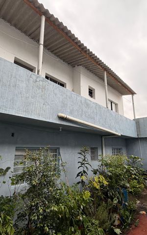 Casa à venda com 190m², 3 quartos e 2 vagasÁrea de Serviço/Quintal
