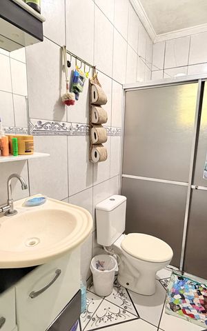 Casa à venda com 190m², 3 quartos e 2 vagasBanheiro Social