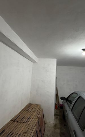 Casa à venda com 190m², 3 quartos e 2 vagasGaragem