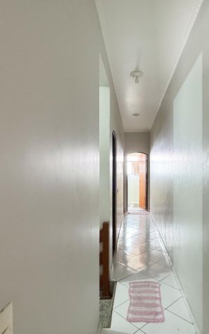 Casa à venda com 282m², 4 quartos e 2 vagasAcesso - Quartos 
