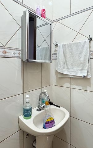 Casa à venda com 282m², 4 quartos e 2 vagasLavabo
