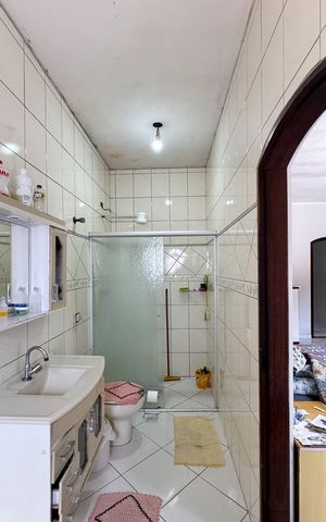 Casa à venda com 282m², 4 quartos e 2 vagasBanheiro - Suíte
