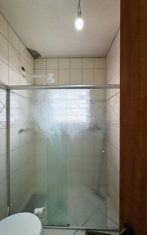 Casa à venda com 282m², 4 quartos e 2 vagasBanheiro Social 1 