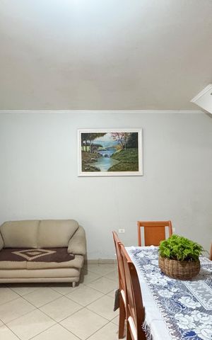 Casa à venda com 282m², 4 quartos e 2 vagasSala de jantar 