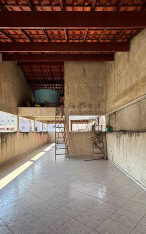 Casa à venda com 282m², 4 quartos e 2 vagasSalão de festas 