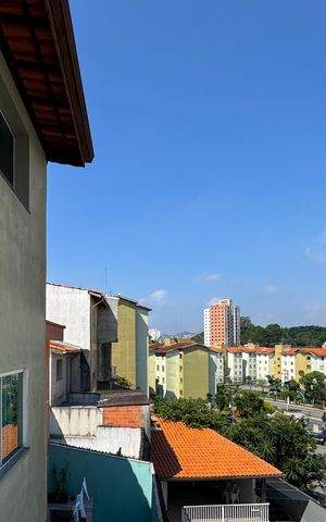 Casa à venda com 282m², 4 quartos e 2 vagasVista - Varanda