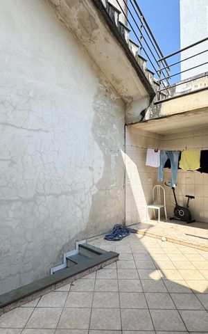 Casa à venda com 282m², 4 quartos e 2 vagasÁrea de Serviço