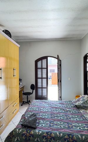 Casa à venda com 282m², 4 quartos e 2 vagasSuíte 