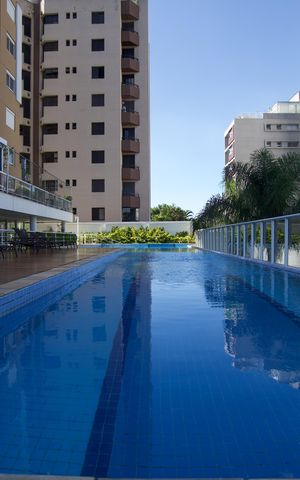 Apartamento à venda com 98m², 2 quartos e 2 vagas Apartamento à venda com 98m², 2 quartos e 2 vagasÁrea comum - Piscina