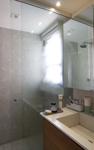 Apartamento à venda com 98m², 2 quartos e 2 vagas Apartamento à venda com 98m², 2 quartos e 2 vagasBanheiro da Suíte 2