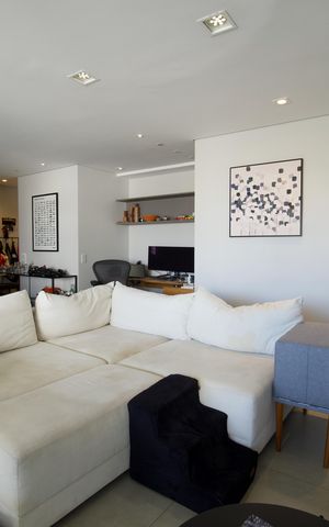 Apartamento à venda com 98m², 2 quartos e 2 vagas Apartamento à venda com 98m², 2 quartos e 2 vagasSala