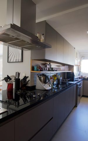 Apartamento à venda com 98m², 2 quartos e 2 vagas Apartamento à venda com 98m², 2 quartos e 2 vagasCozinha