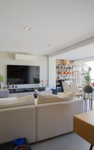 Apartamento à venda com 98m², 2 quartos e 2 vagas Apartamento à venda com 98m², 2 quartos e 2 vagasSala
