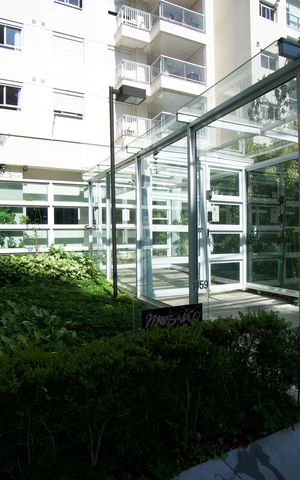 Apartamento à venda com 98m², 2 quartos e 2 vagas Apartamento à venda com 98m², 2 quartos e 2 vagasFachada do Prédio